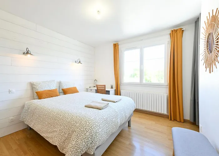 Casa vacanze Le Cocon Perché - Ambiance Pastel Et Jardin Arboré