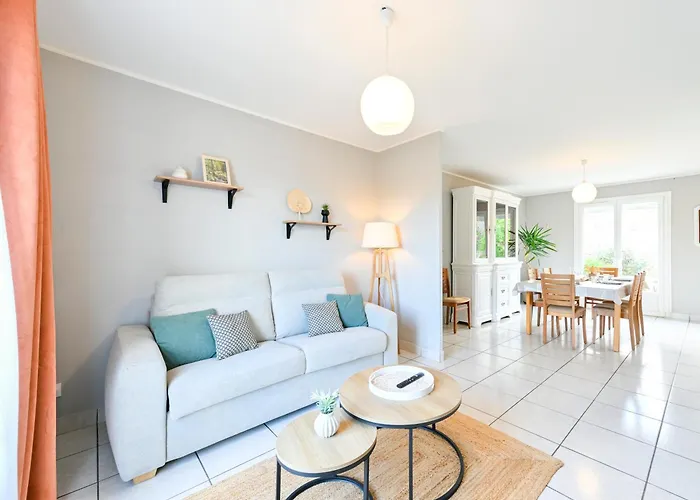 Le Cocon Perche - Ambiance Pastel Et Jardin Arbore Cholet